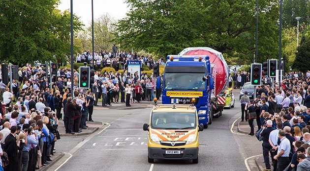 Convoi Exceptionnel Ltd | Abnormal Load Rolls Royce Engine. Escort Car Services Convoi Exceptionnel Ltd | Abnormal Load Rolls Royce Engine. Escort Car Services